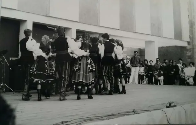 Krąg na starej fotografii